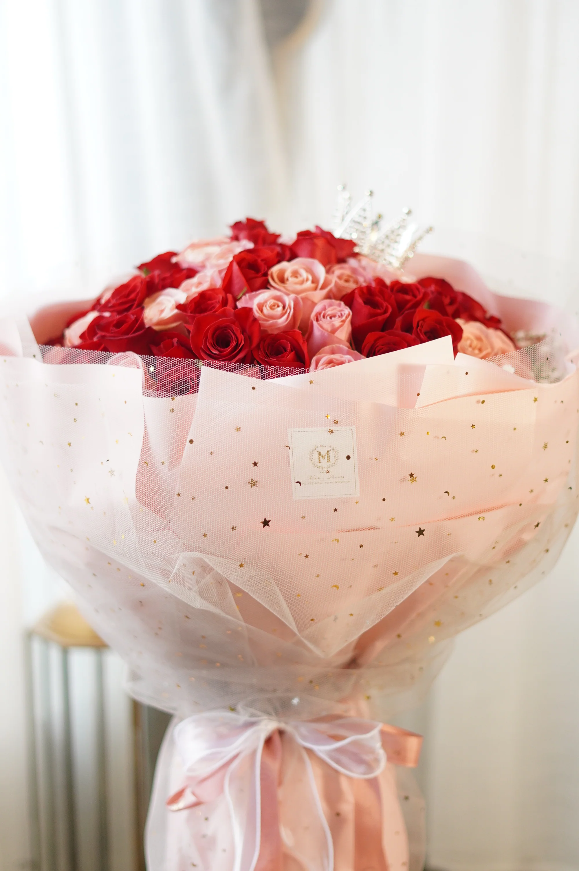100 Roses Bouquet - Image 6