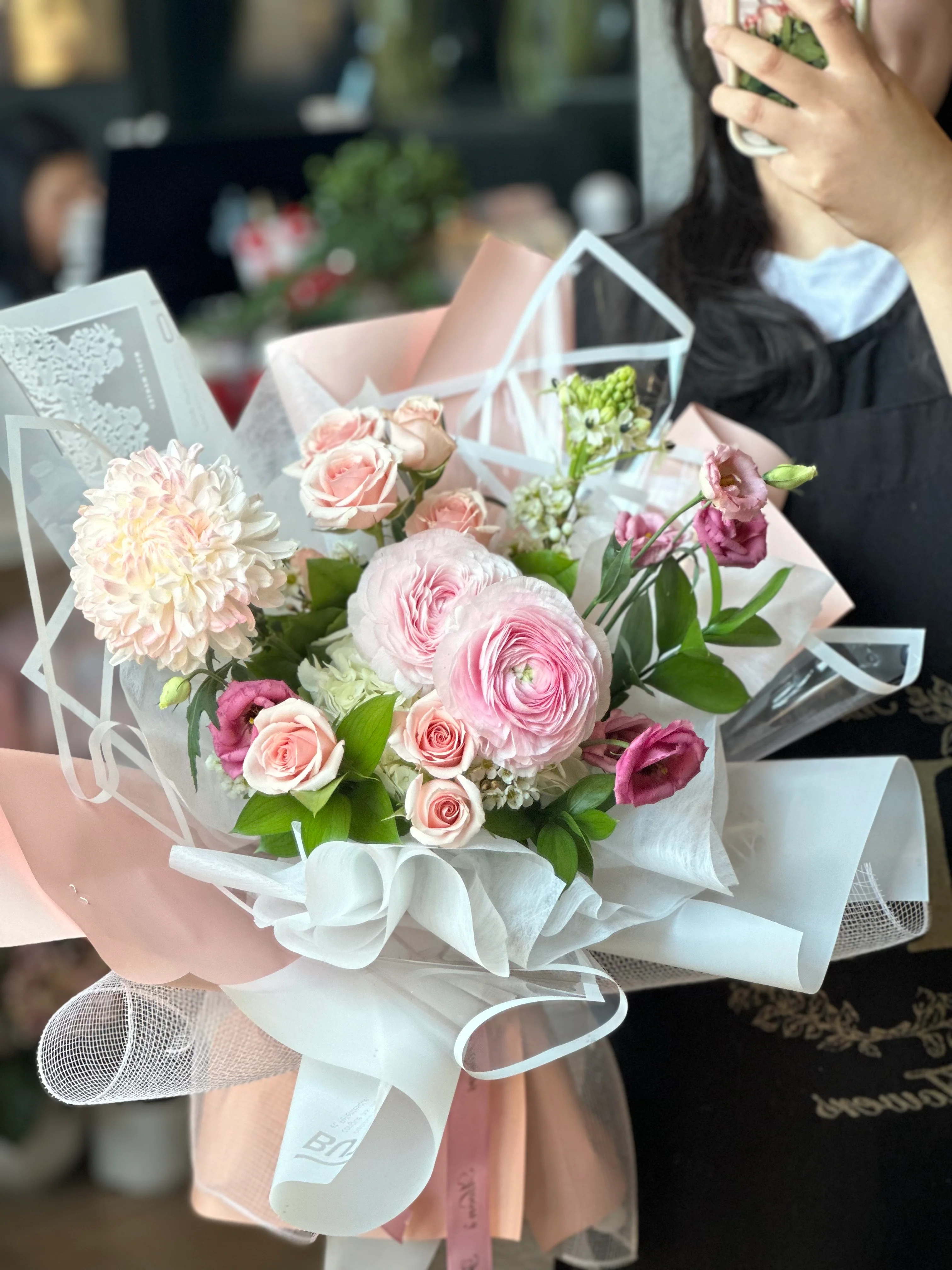 All The Glory bouquet - Image 3