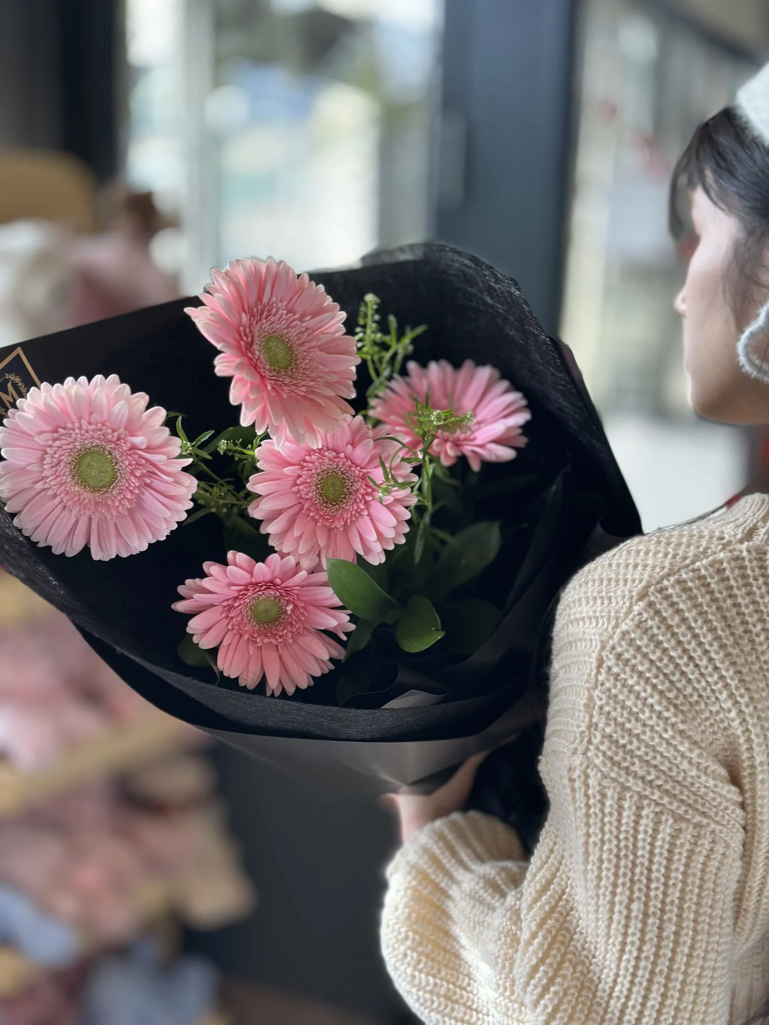 Gerbera Daisy - 5 Stems - Image 3