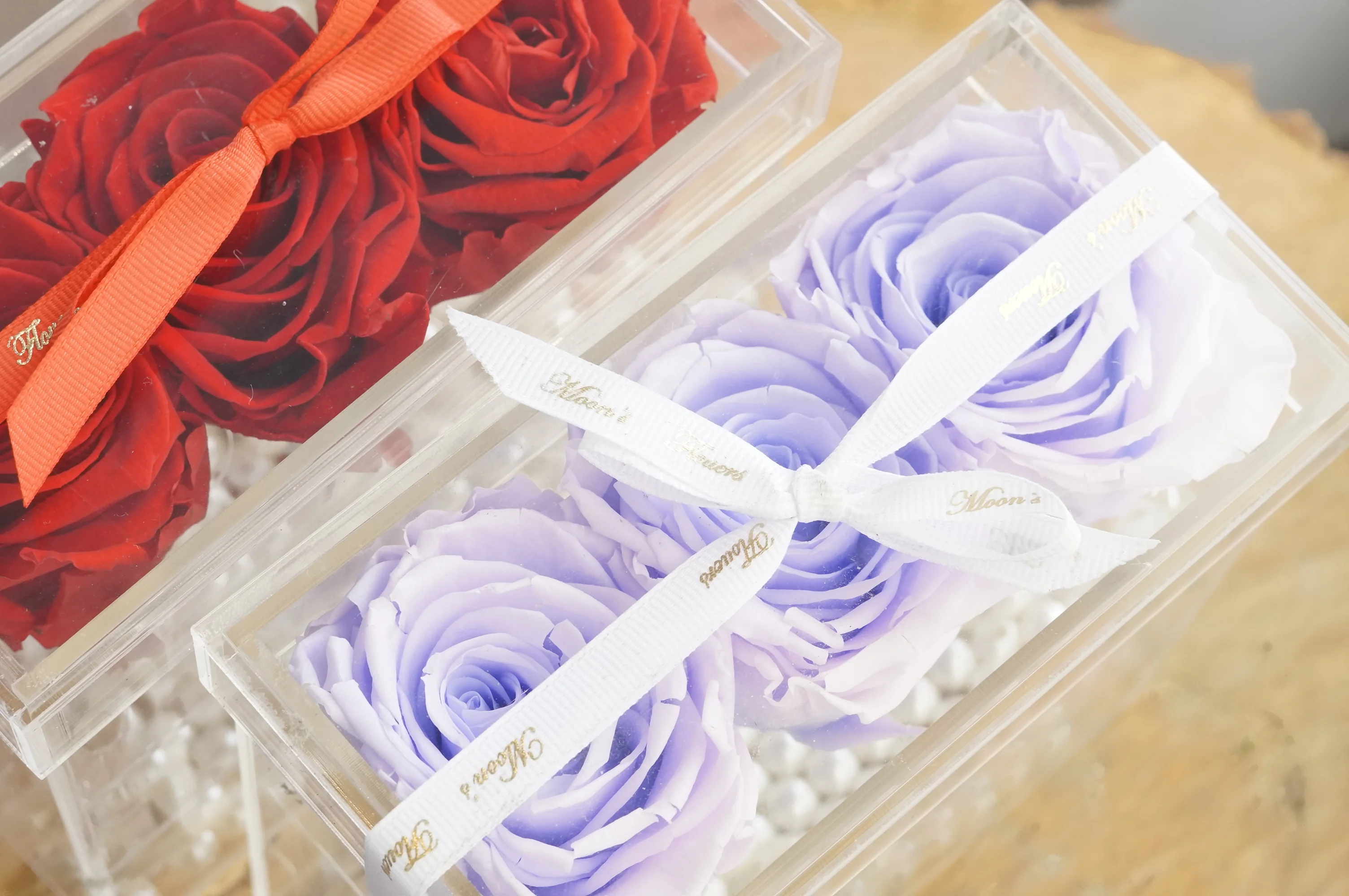 Preserved Rose in Acrylic Box - 3 - Image 5