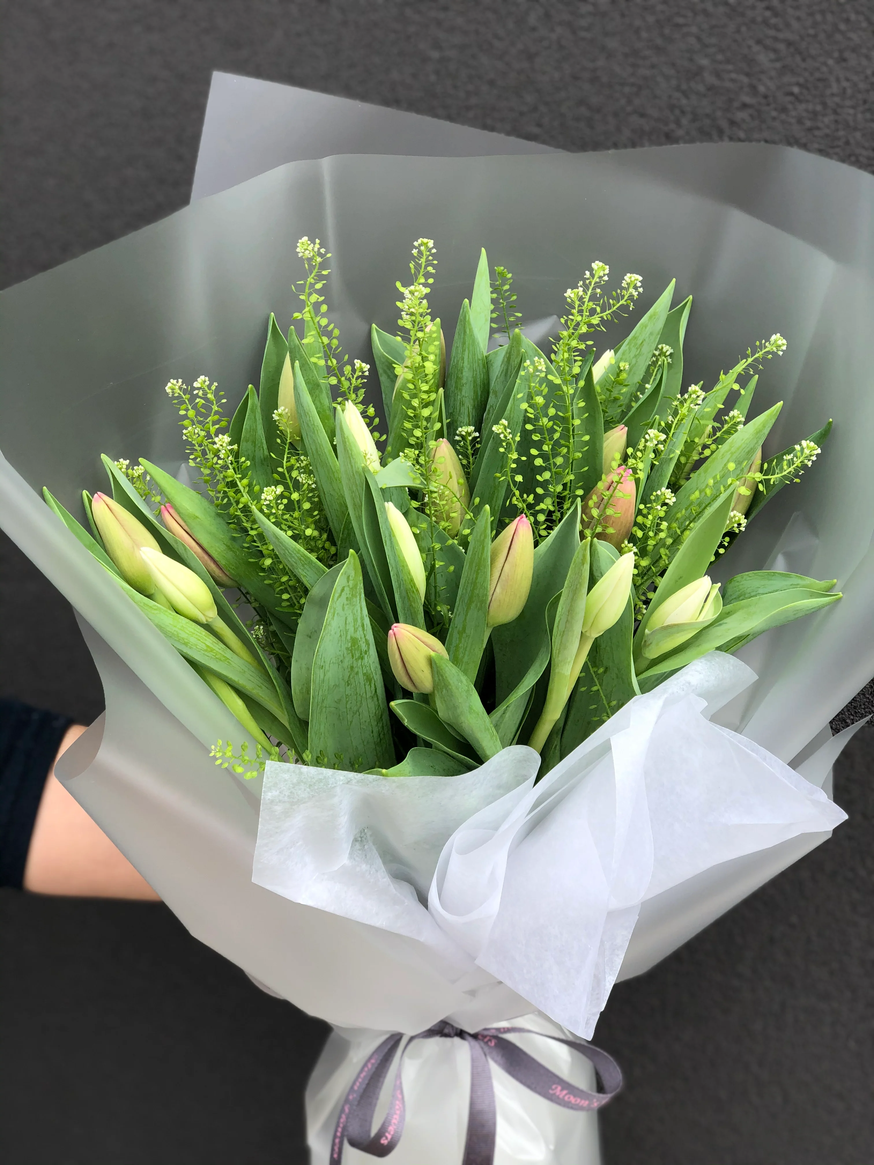 Tulip Bouquet - Image 5