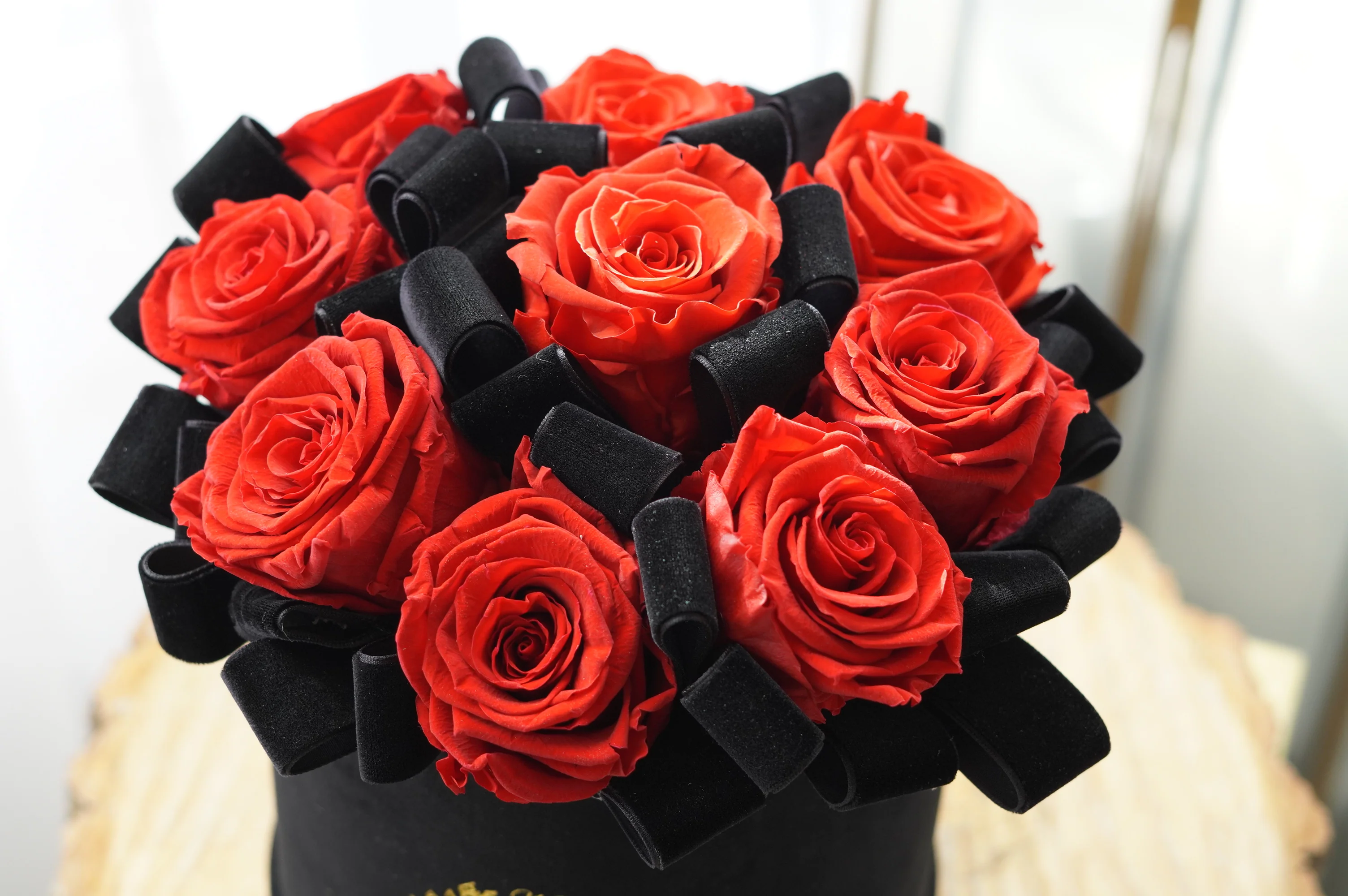 Valentine's Day - Preserved Rose in Velvet Box - 9 - Image 4