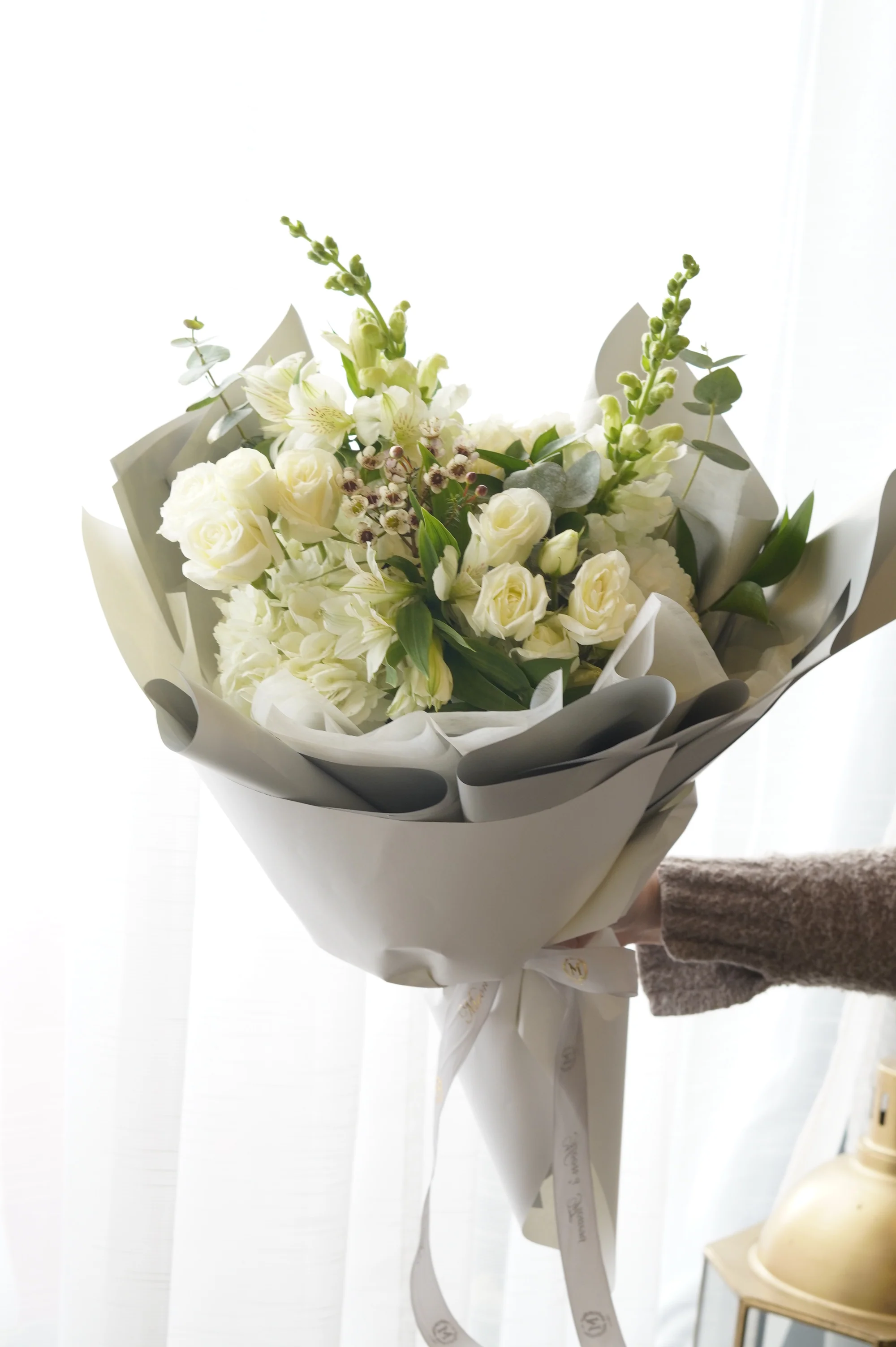 White Swan - Image 4